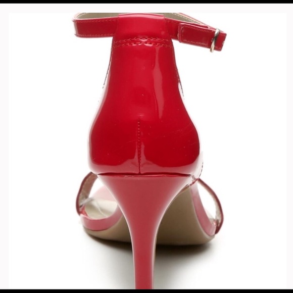 Bandolino Jeepa Dress Sandals - Picture 3 of 5